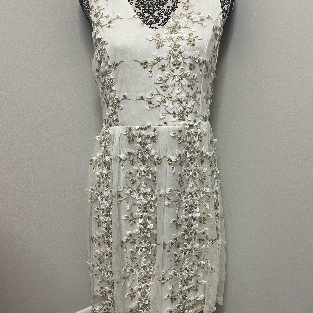 Altar’d State Dress Sz L